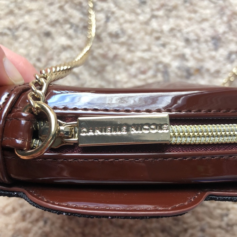 Danielle Nicole Aladdin Crossbody Bag Purse - image 5